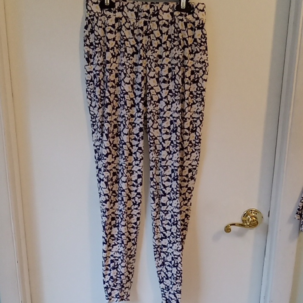 Maternity & Nursing Pajamas Amazon Essentials Floral Print Two-Piece - Picture 7 of 11